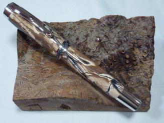 Edelfüller Statesman Rhodium Black/Titanium mit Mammut-Elfenbein 