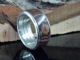 Edelstahl mit Wenge gewachst 