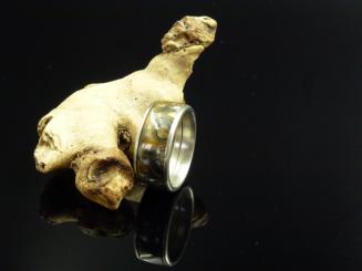 Edelstahl mit Acryl Momoriert "27" 